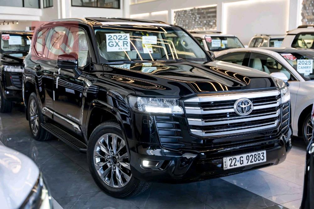 تۆیۆتا لاند کروزەر